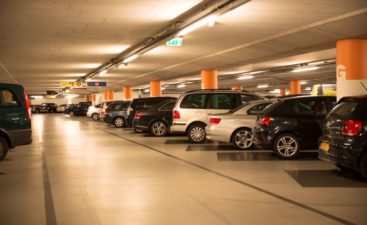 Cuidados com o seu carro vão além de ligar o motor. Travas e vidros elétricos, lavador e limpador de para-brisa e ar-condicionado também merecem atenção