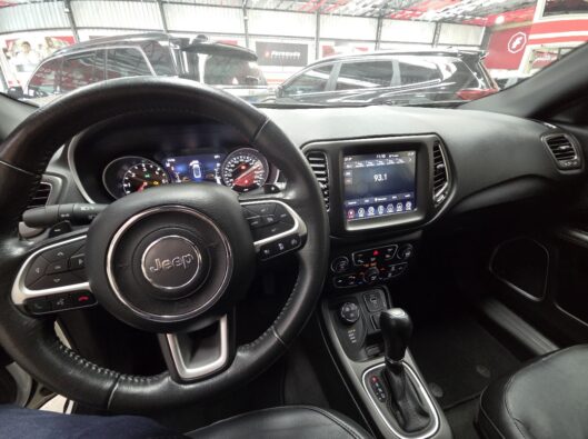 Compass_2019_seminovo_angra (6)