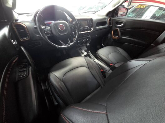 Toro_2017_seminovo_angra (5)