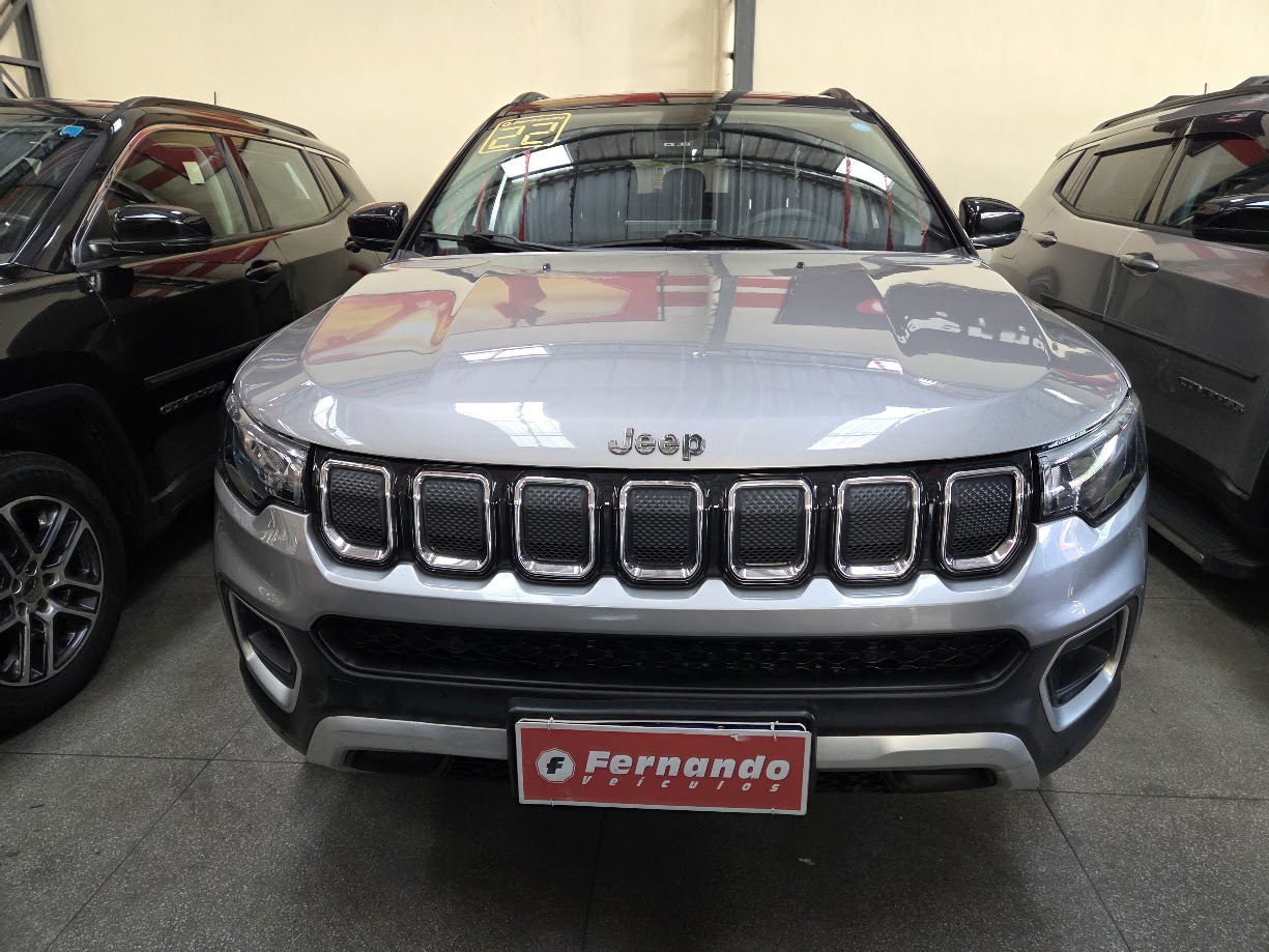 Compass Limited Prata 4 Portas Completo 2022