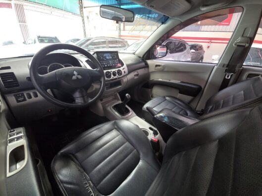 l200_2017_seminovo_angra (5)