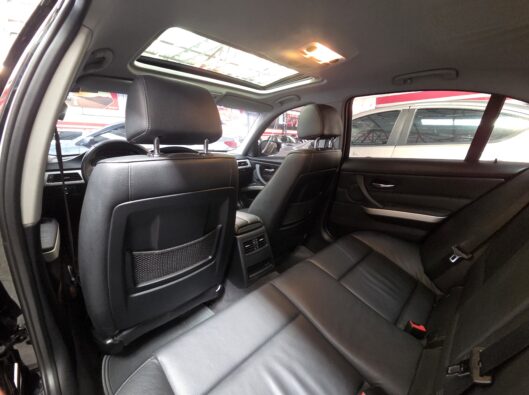 BMW_325I_2012_seminovo_angra (7)