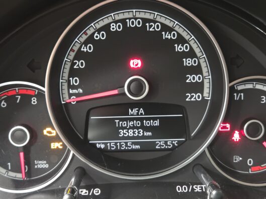 Volkswagen_UP_2020_seminovo_angra (1)